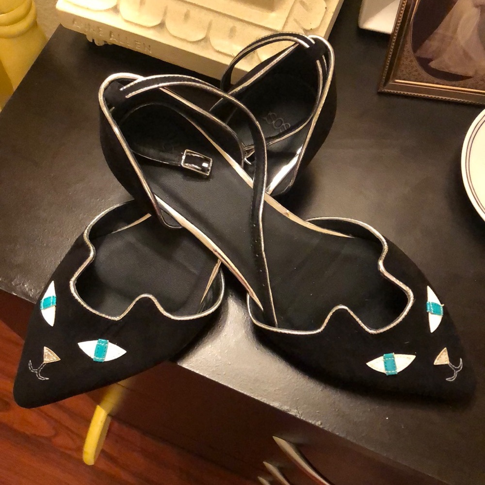 Cat Flats